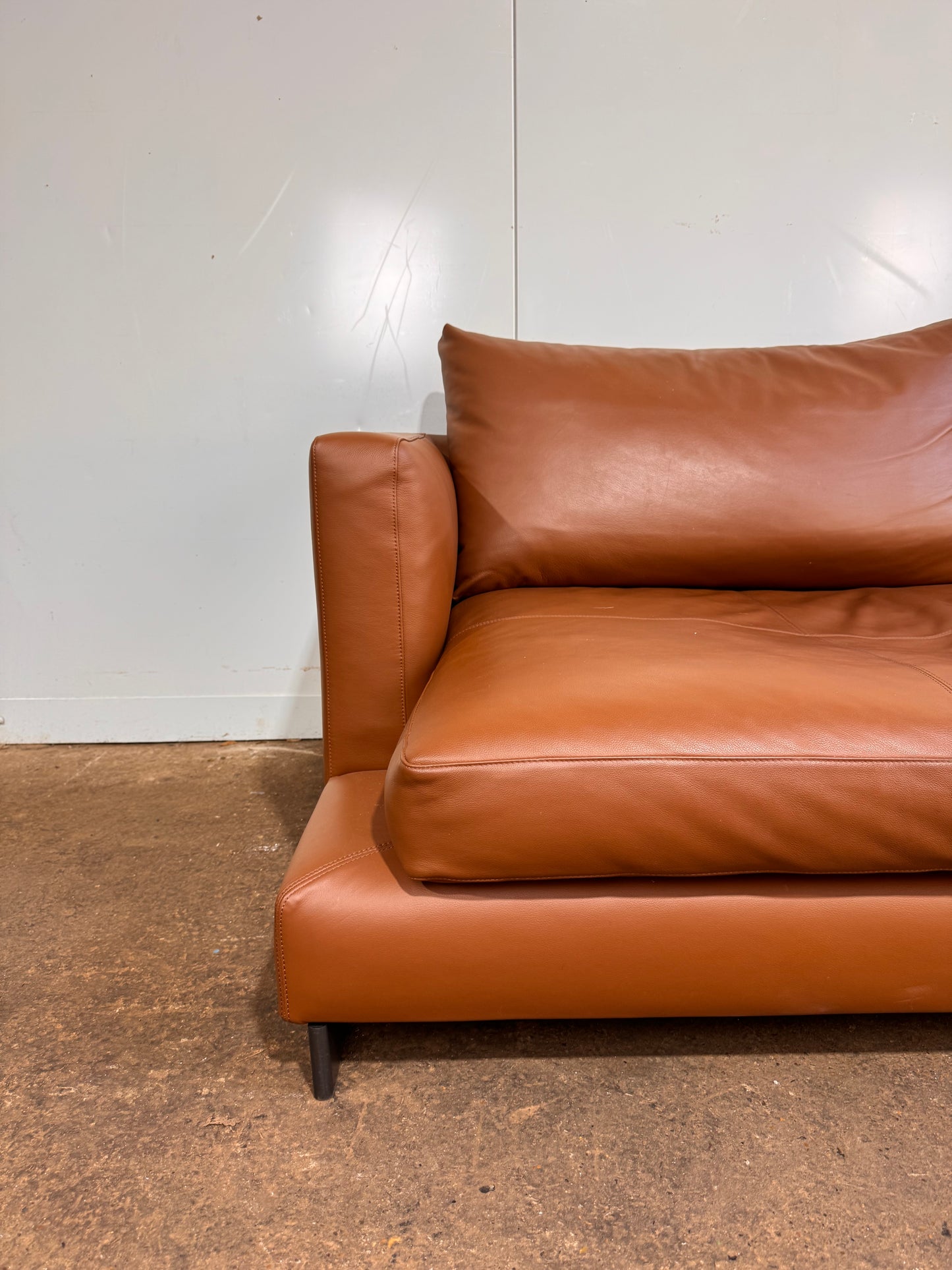Camerich Lazytime Brown Leather Sofa