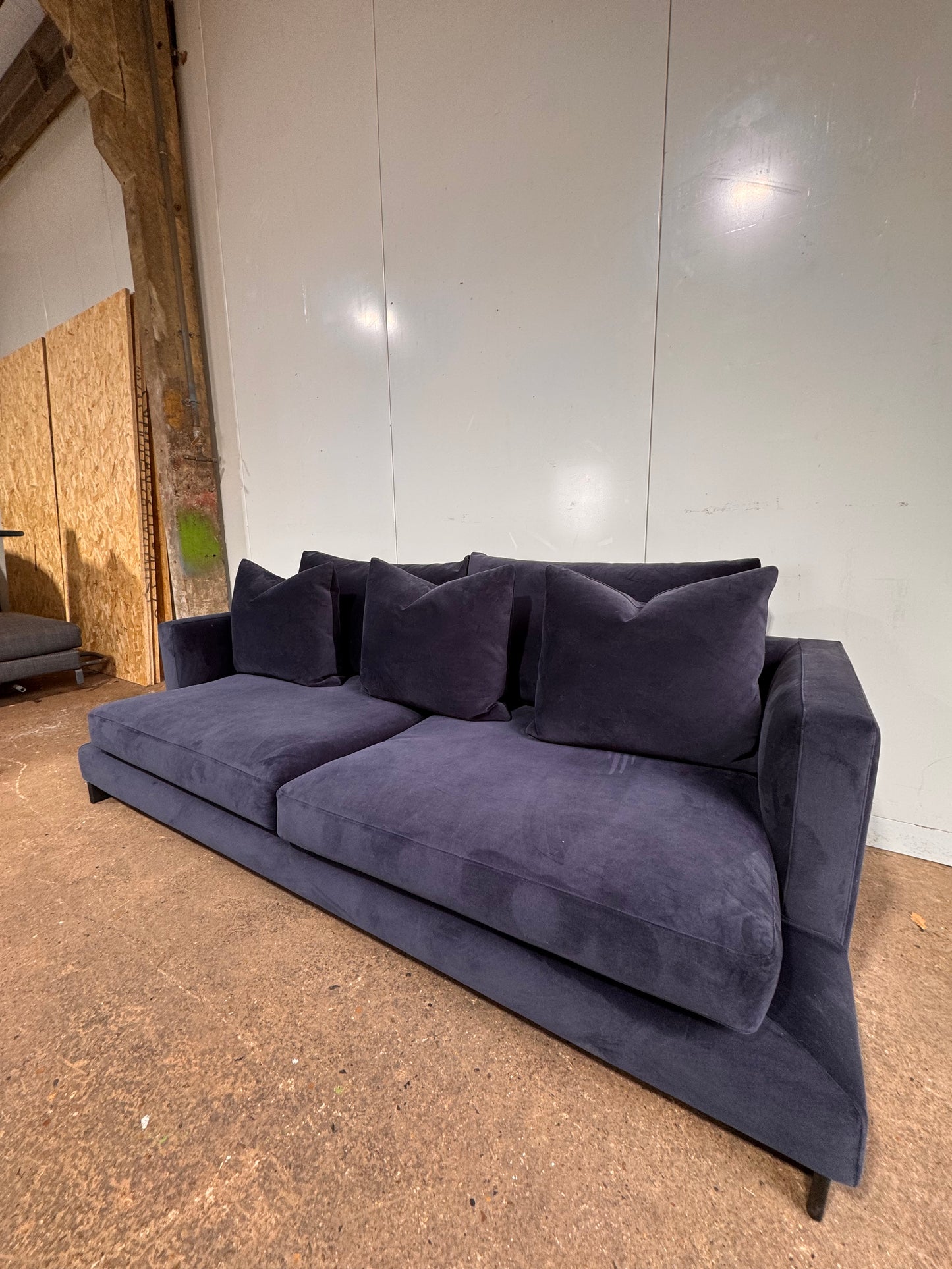 Camerich Lazytime Navy Blue Velvet Sofa