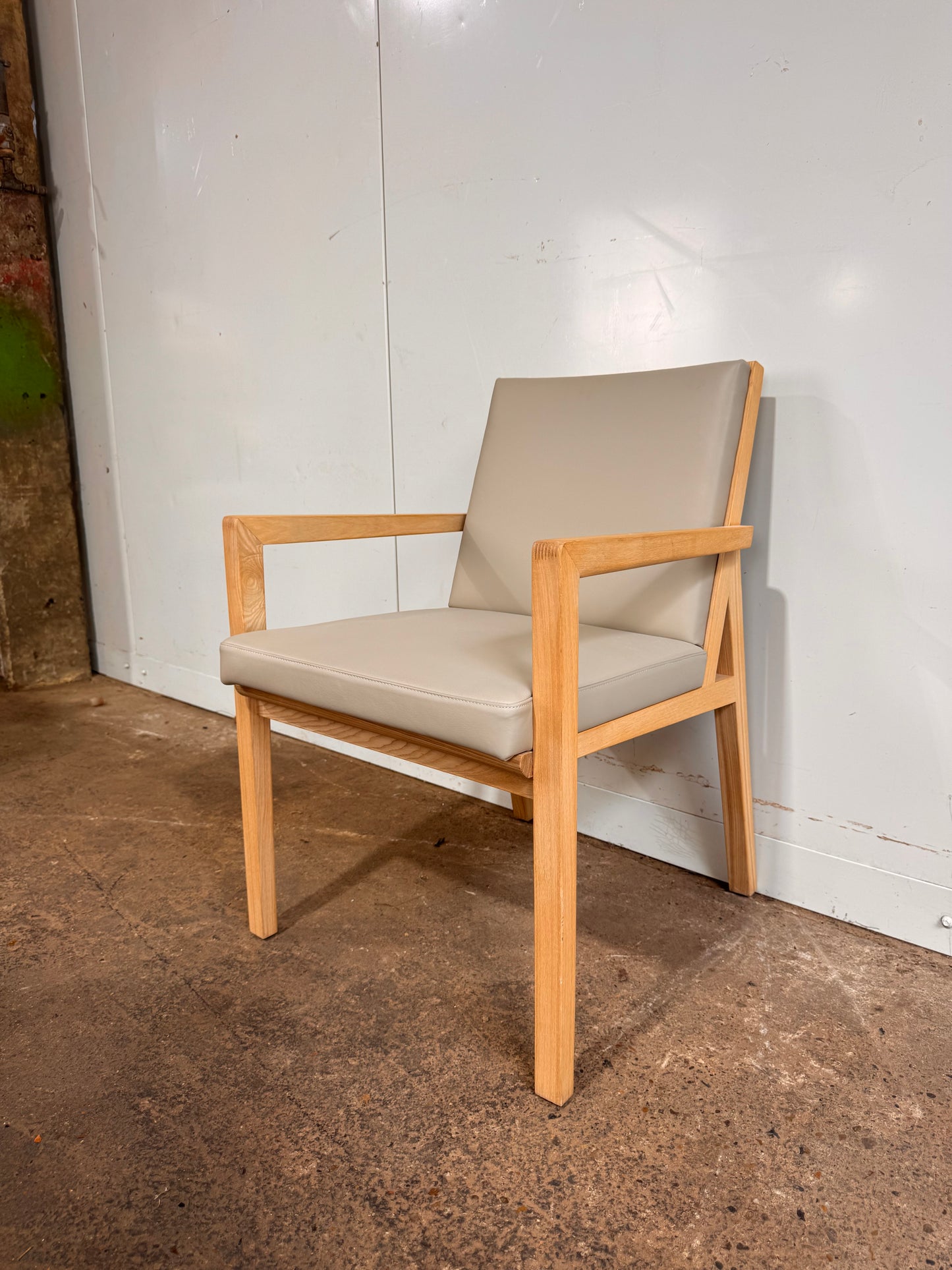 Camerich Flora Lounge Chair