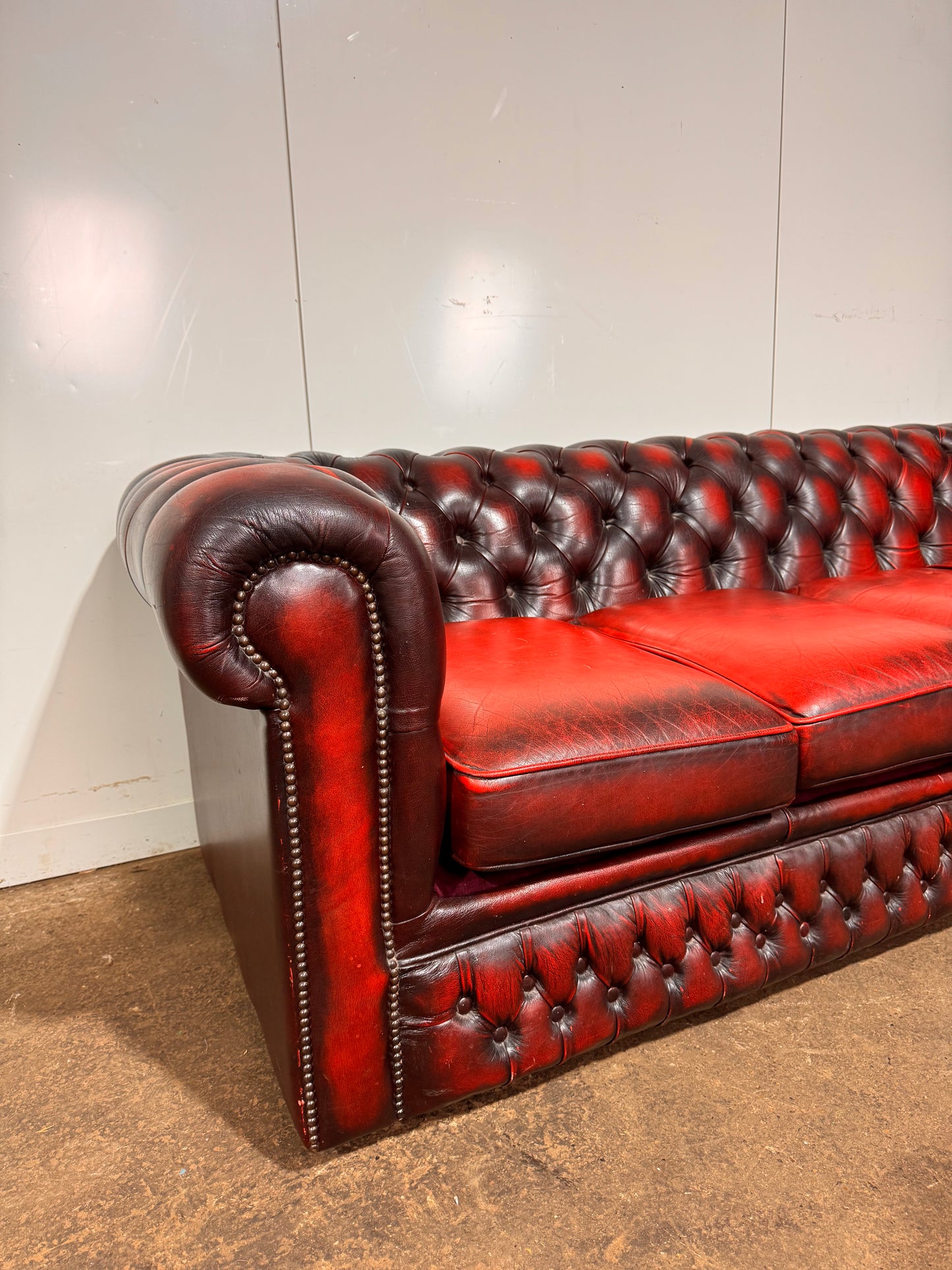 Original 80’s Chesterfield Sofa Oxblood Red