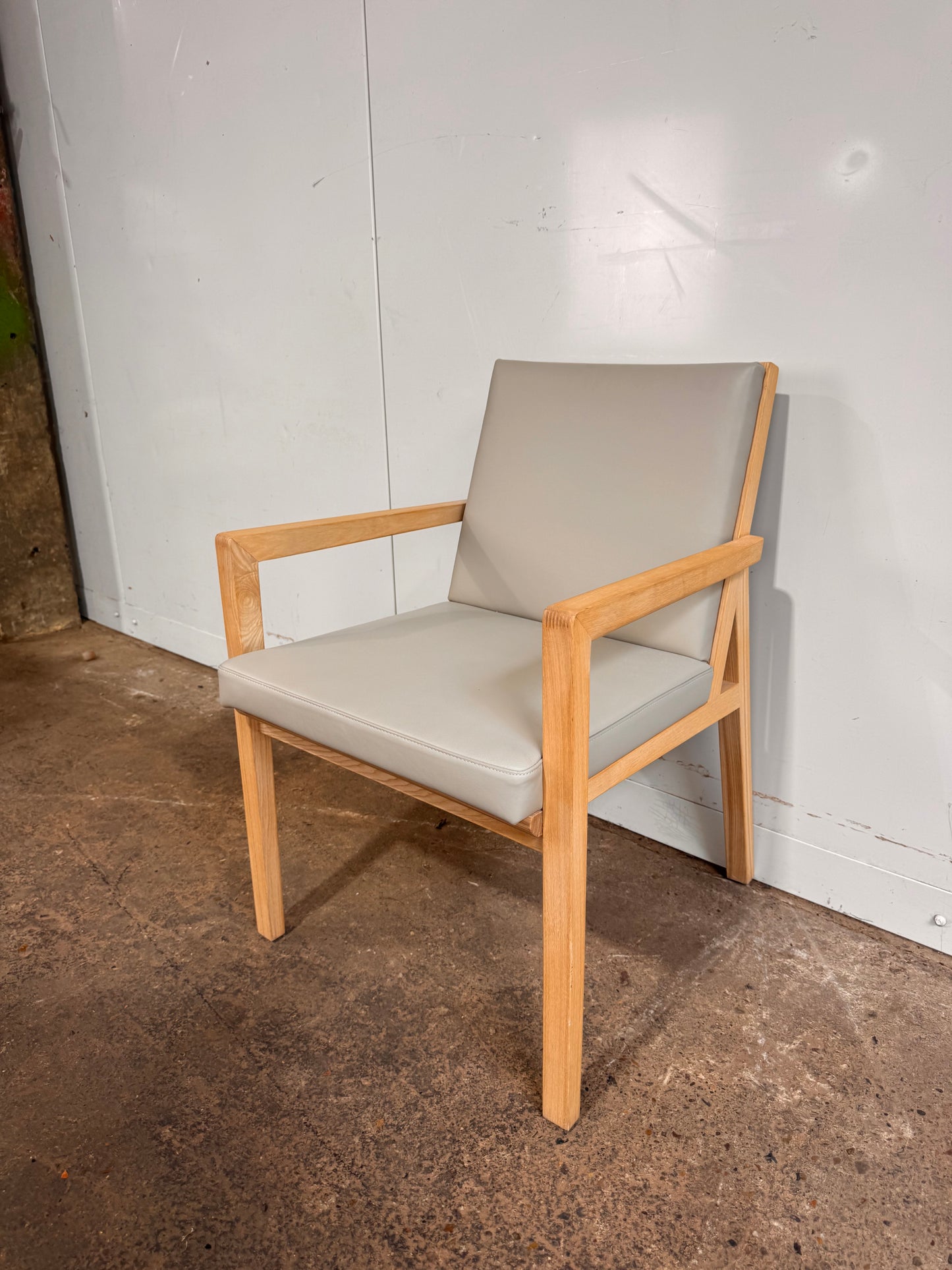 Camerich Flora Lounge Chair
